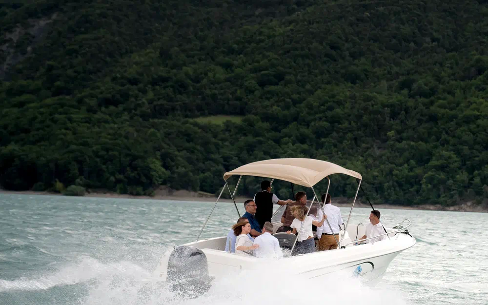 slider 6 Pacific Craft 670 Plaisance 200cv