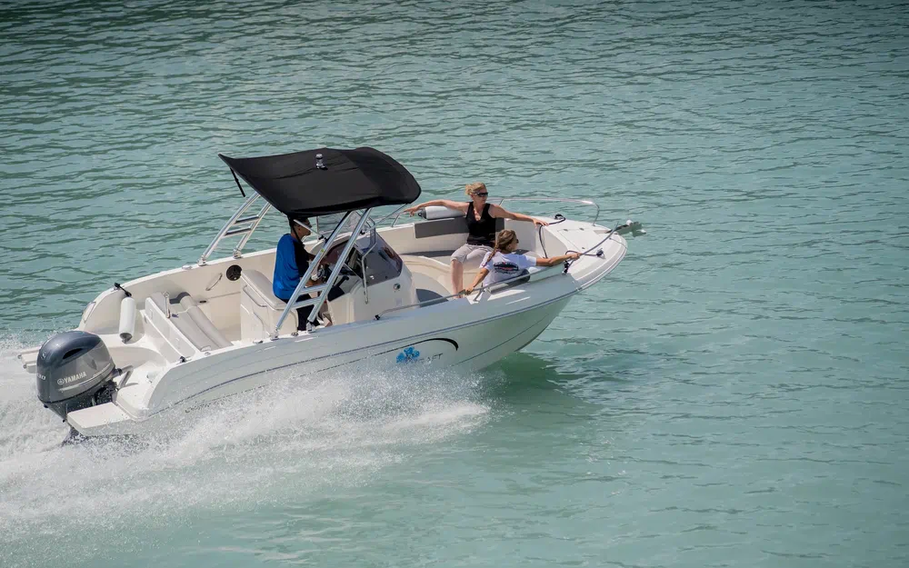 slider 2 Pacific Craft 670 Sport 200cv
