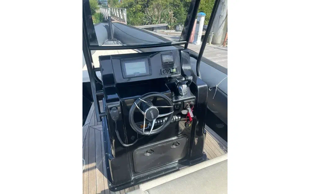 slider 3 Sea Water Phantom 280