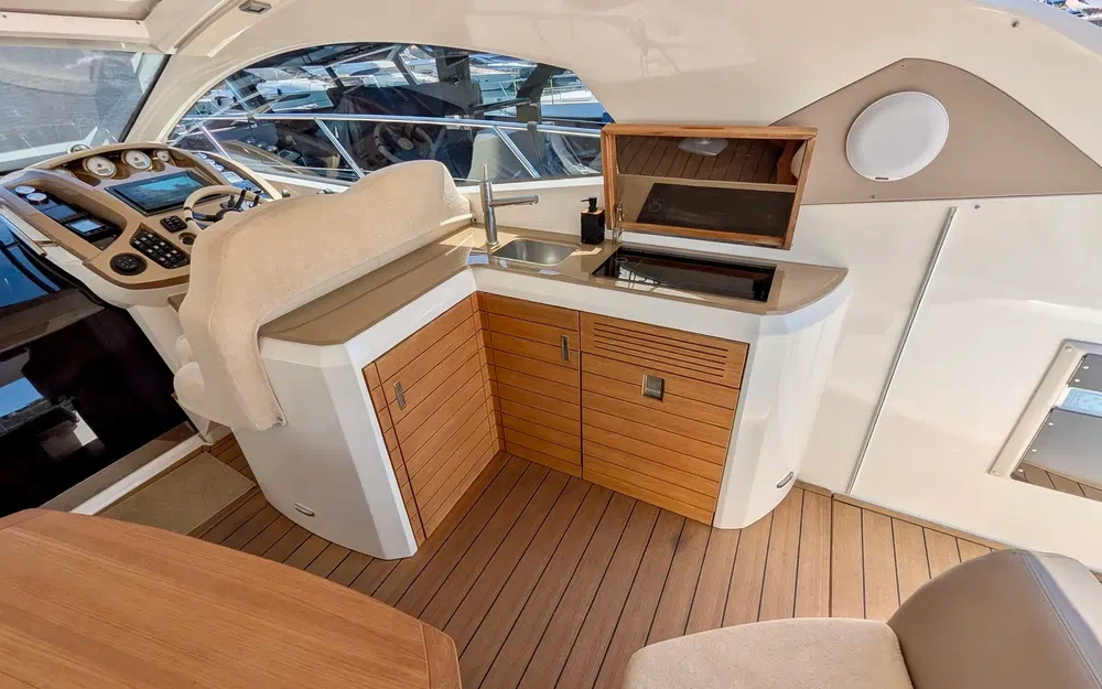slider 9 Sessa Marine C43 Hard-Top