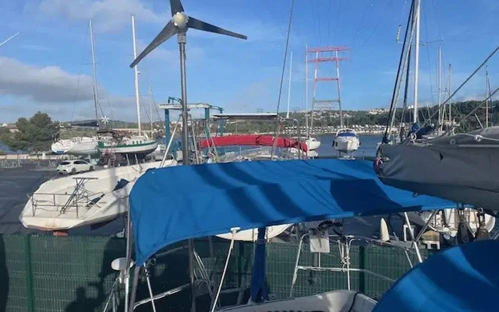slider 13 Beneteau First 345