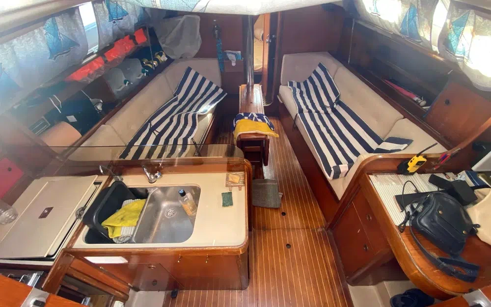 slider 19 Beneteau First 345