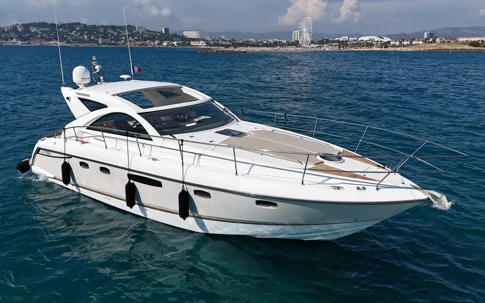 slider 0 Fairline Targa 44 Gran Turismo