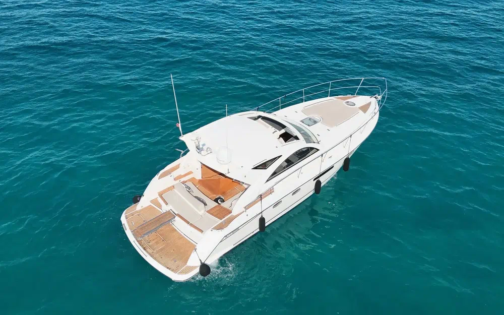 slider 1 Fairline Targa 44 Gran Turismo