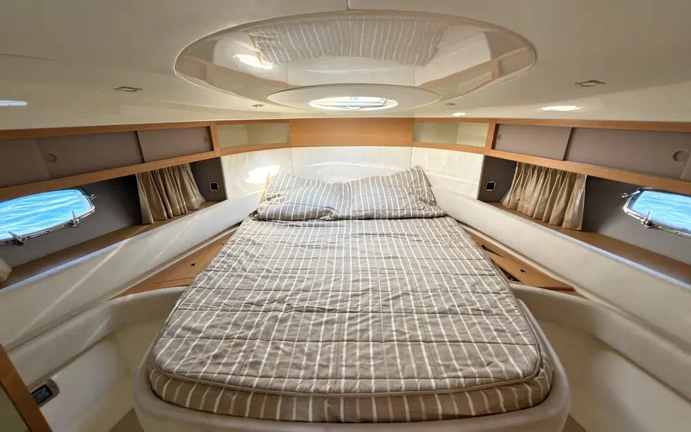 slider 25 Fairline Targa 44 Gran Turismo