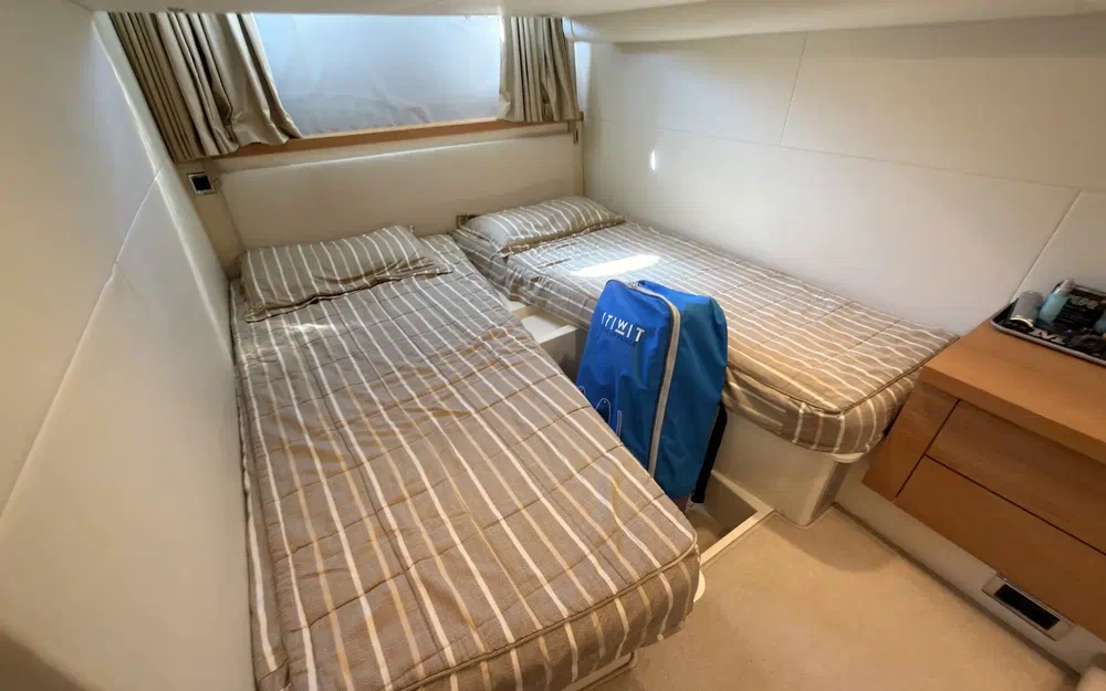slider 29 Fairline Targa 44 Gran Turismo