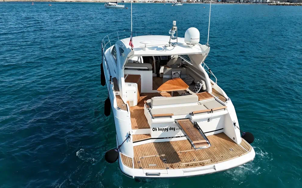 slider 4 Fairline Targa 44 Gran Turismo