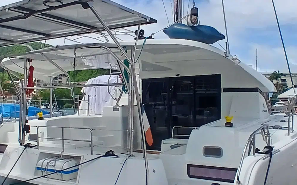 slider 11 Lagoon 42