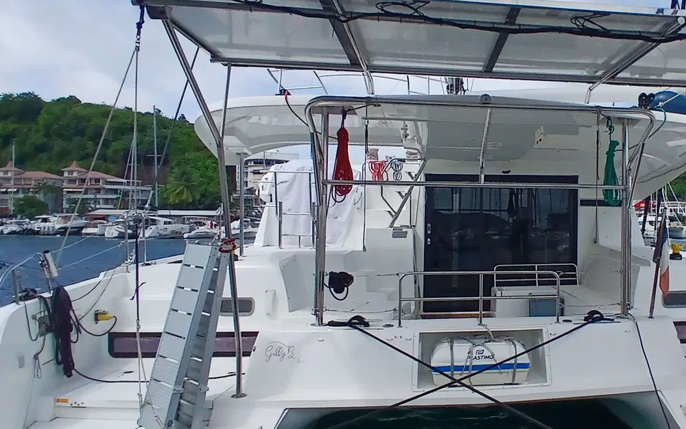 slider 13 Lagoon 42