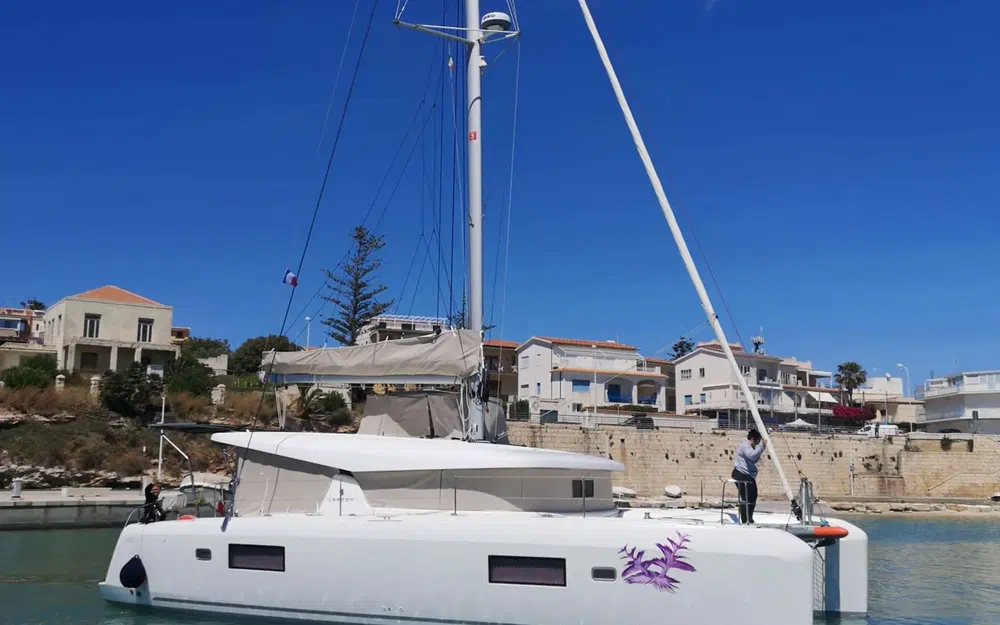 slider 33 Lagoon 42