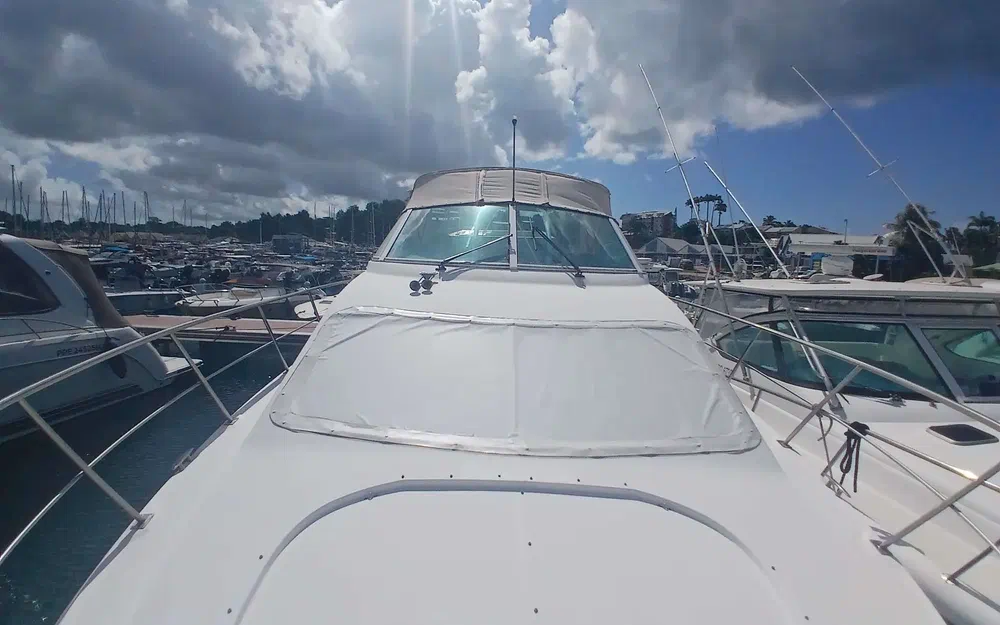 slider 12 Cruisers Yachts 415