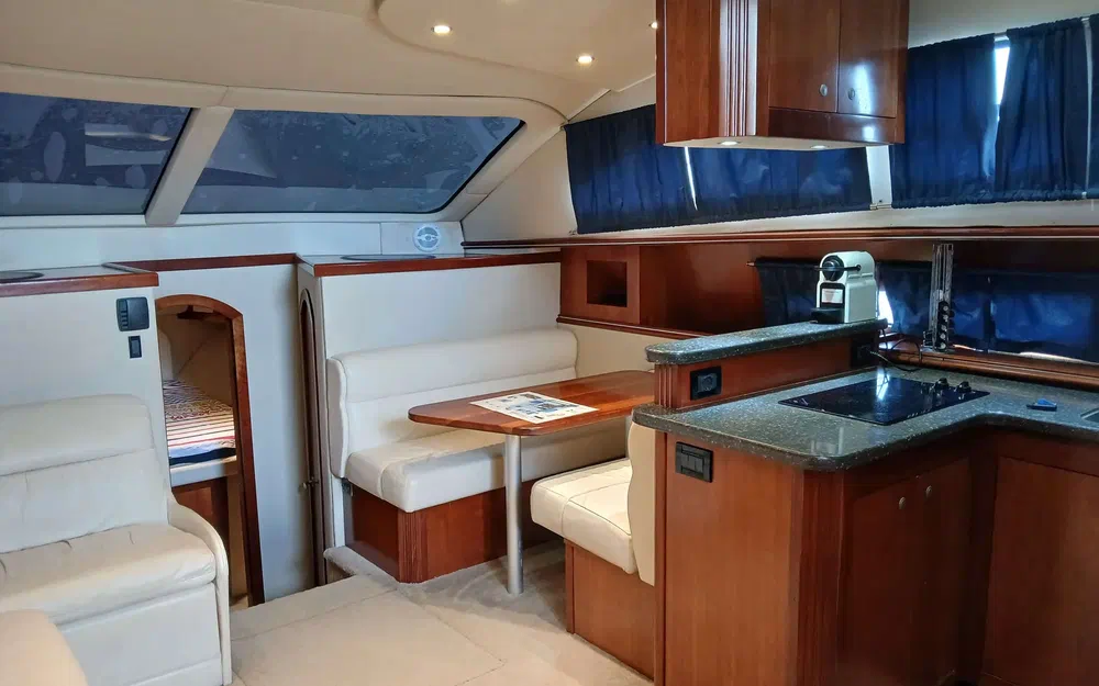 slider 33 Cruisers Yachts 415