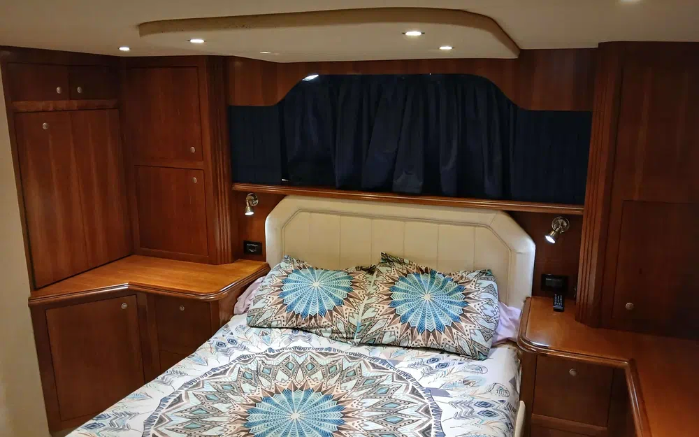 slider 42 Cruisers Yachts 415