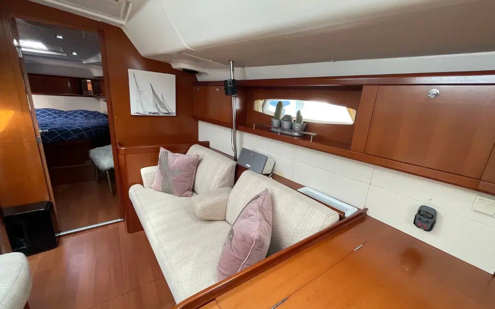 slider 15 Beneteau Oceanis 50