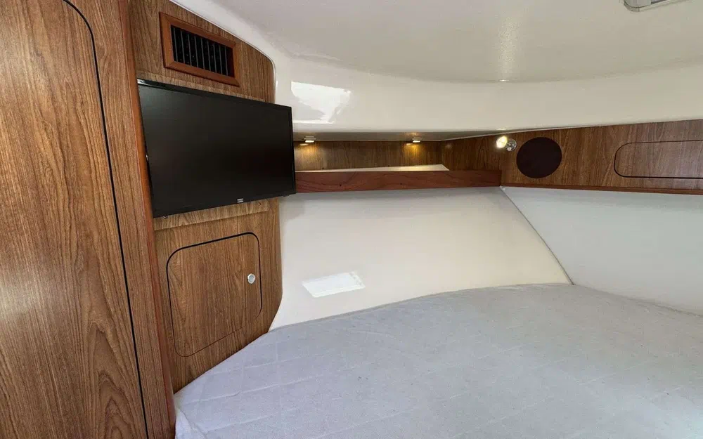 slider 28 Pursuit OS 375 Offshore