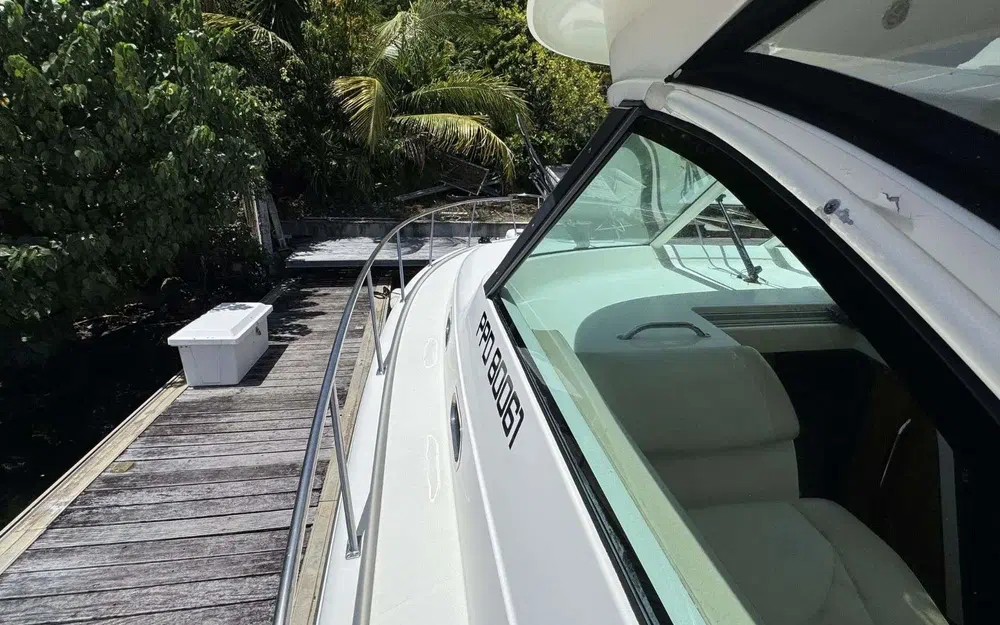 slider 11 Pursuit OS 375 Offshore