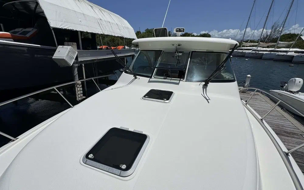 slider 6 Pursuit OS 375 Offshore