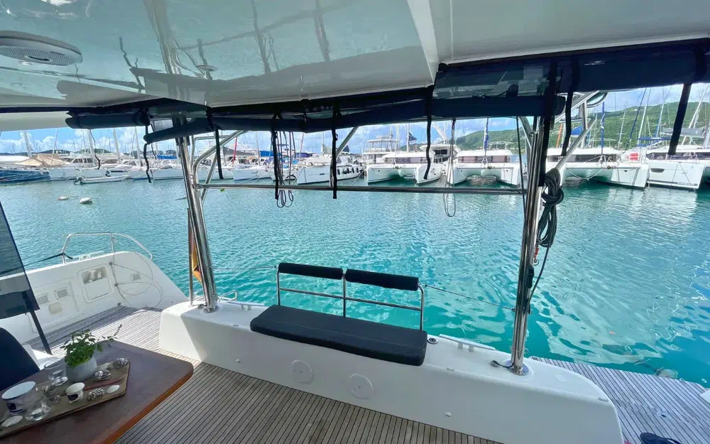 slider 14 Lagoon 42