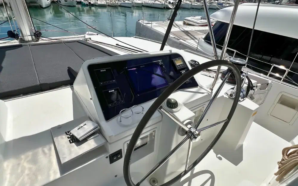slider 11 Lagoon 450 F