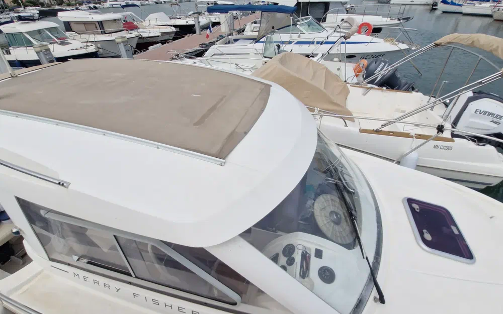 slider 17 Jeanneau Merry Fisher 645