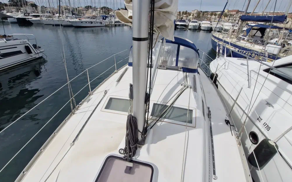 slider 24 Beneteau OCEANIS 323