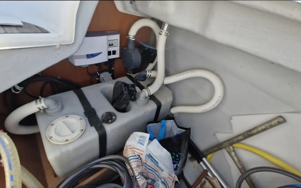 slider 27 Beneteau OCEANIS 323