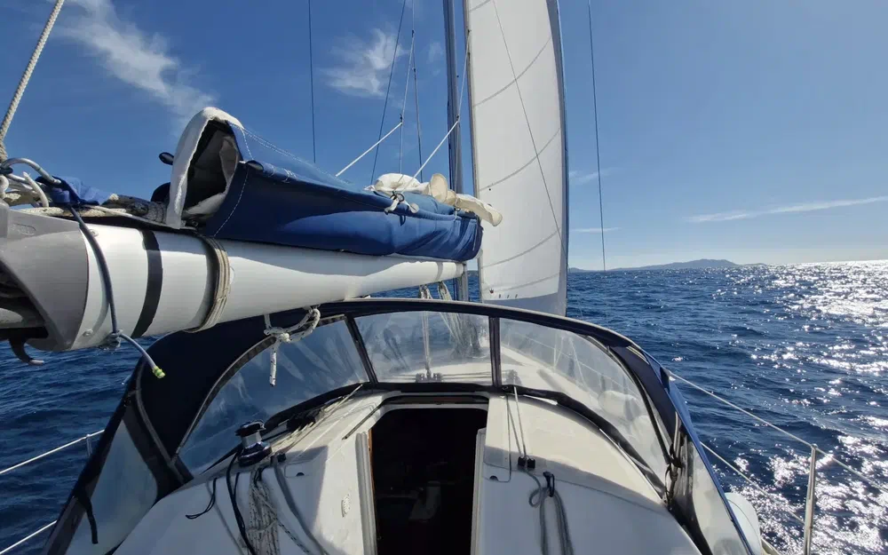 slider 2 Beneteau OCEANIS 323