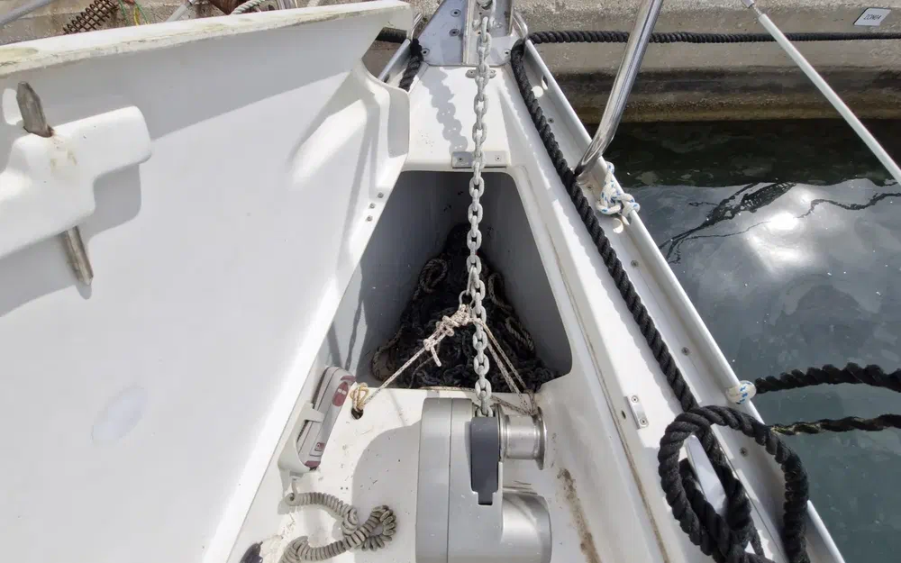 slider 29 Beneteau OCEANIS 323