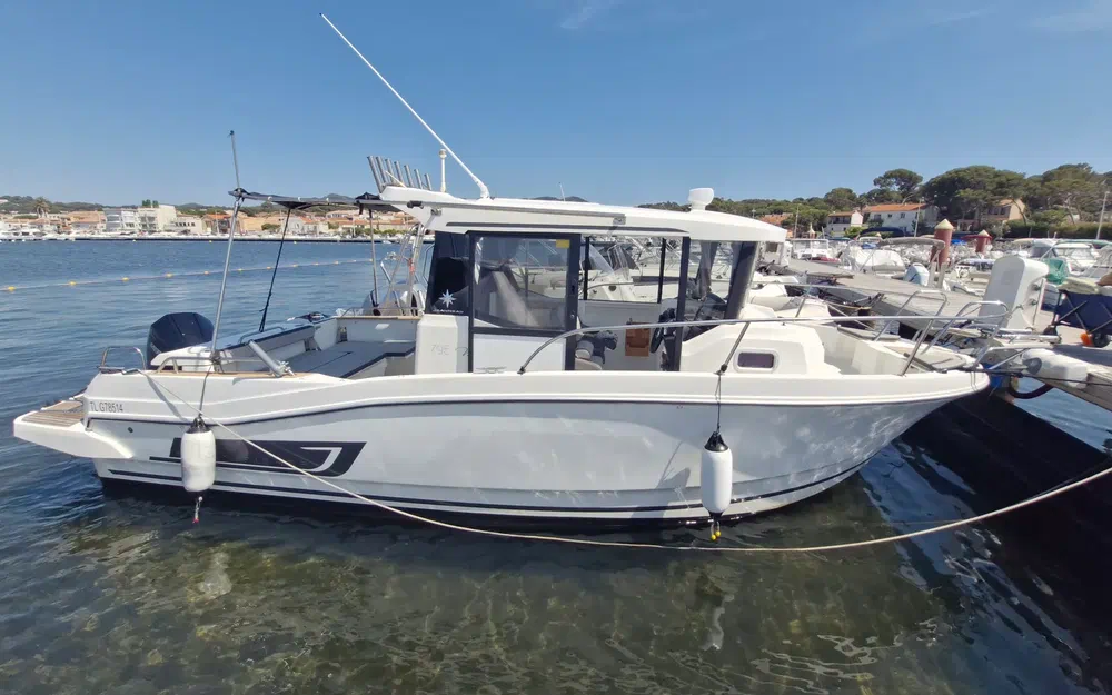 slider 0 Jeanneau MERRY FISHER 795 MARLIN