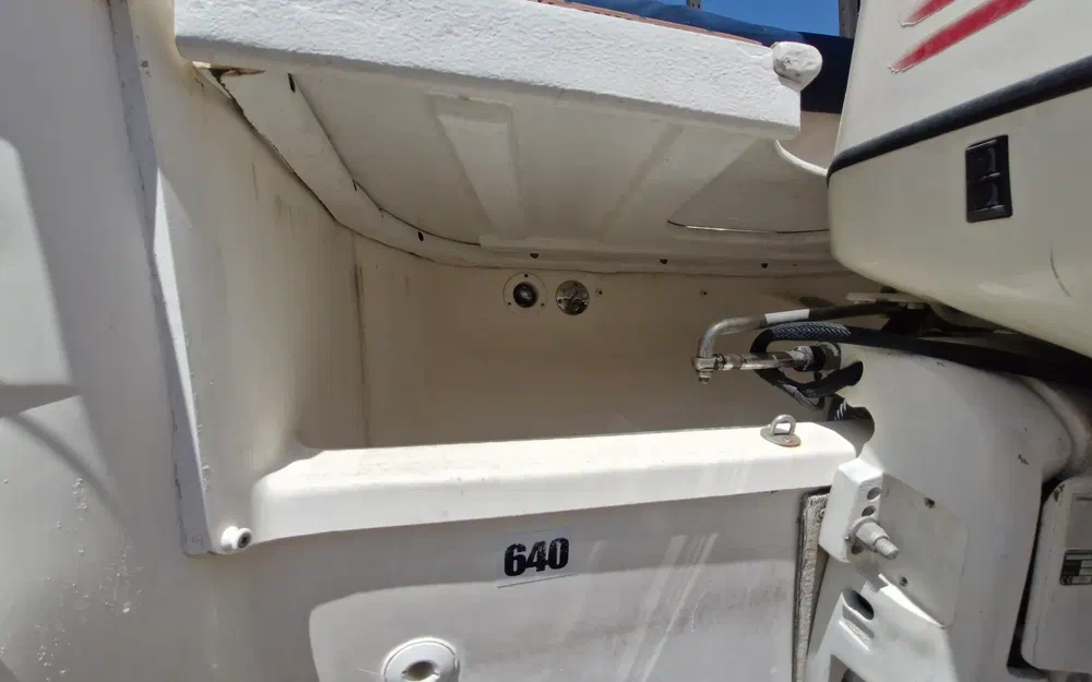 slider 20 Jeanneau Leader 605