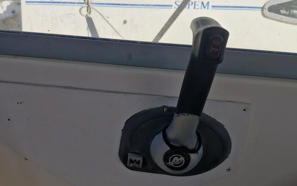 slider 15 Bayliner Trophy 2159