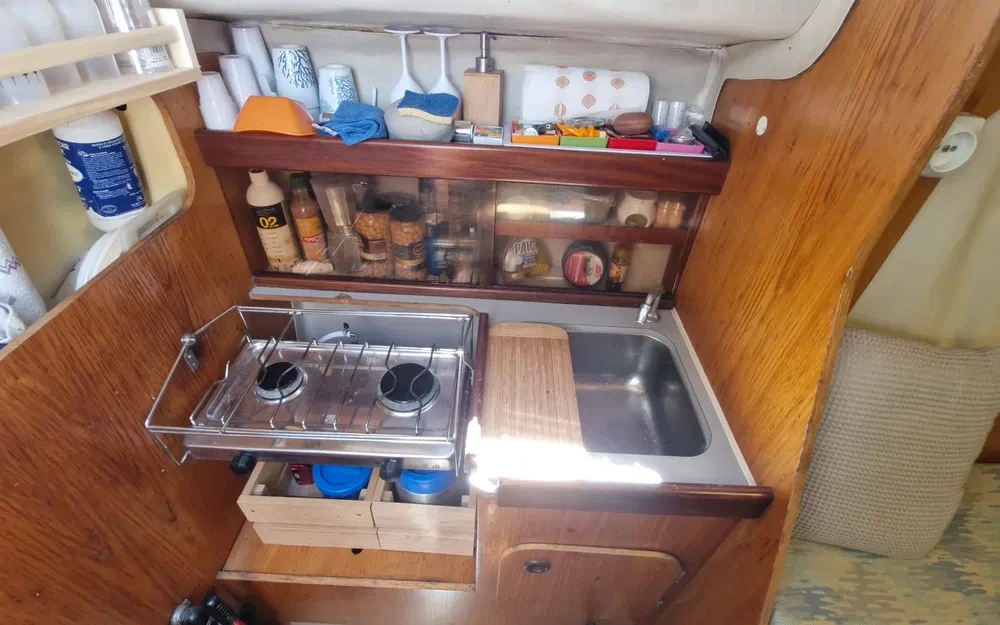 slider 10 Beneteau Antares 730
