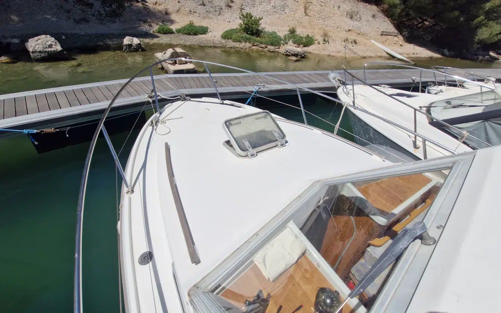slider 15 Beneteau Antares 730