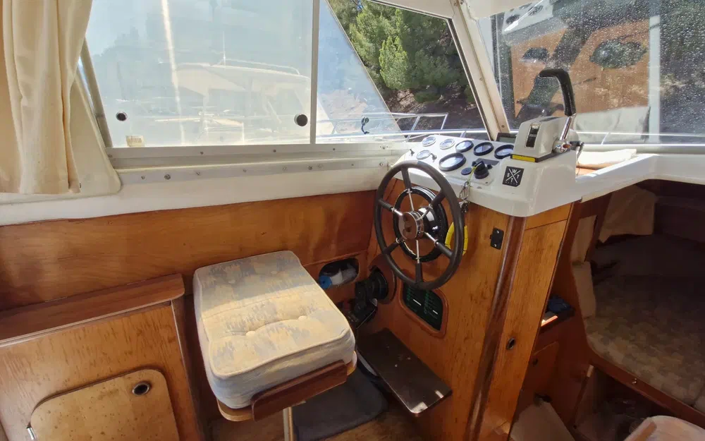 slider 3 Beneteau Antares 730