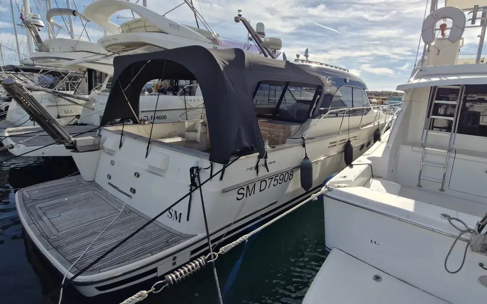 slider 1 Arcoa Mystic 44