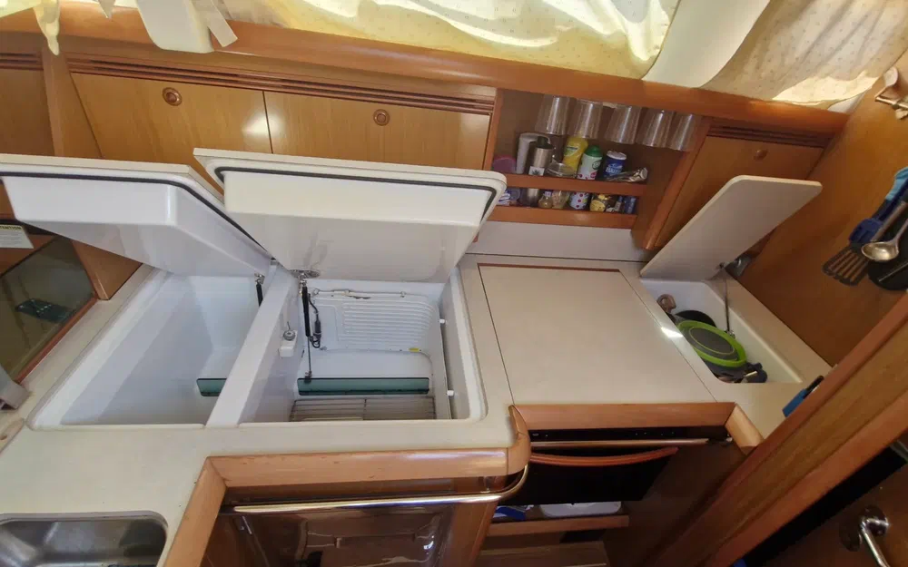 slider 17 Jeanneau Sun Odyssey 45 Performance