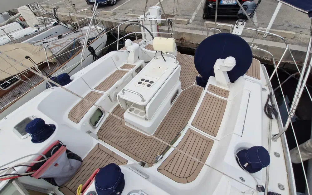 slider 36 Jeanneau Sun Odyssey 45 Performance