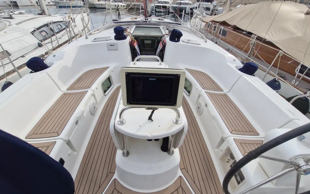 slider 3 Jeanneau Sun Odyssey 45 Performance