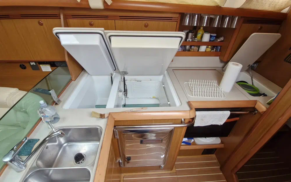 slider 7 Jeanneau Sun Odyssey 45 Performance