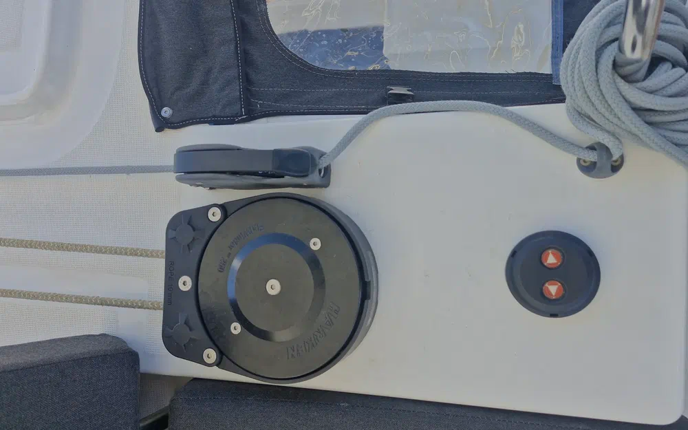 slider 19 Lagoon 46
