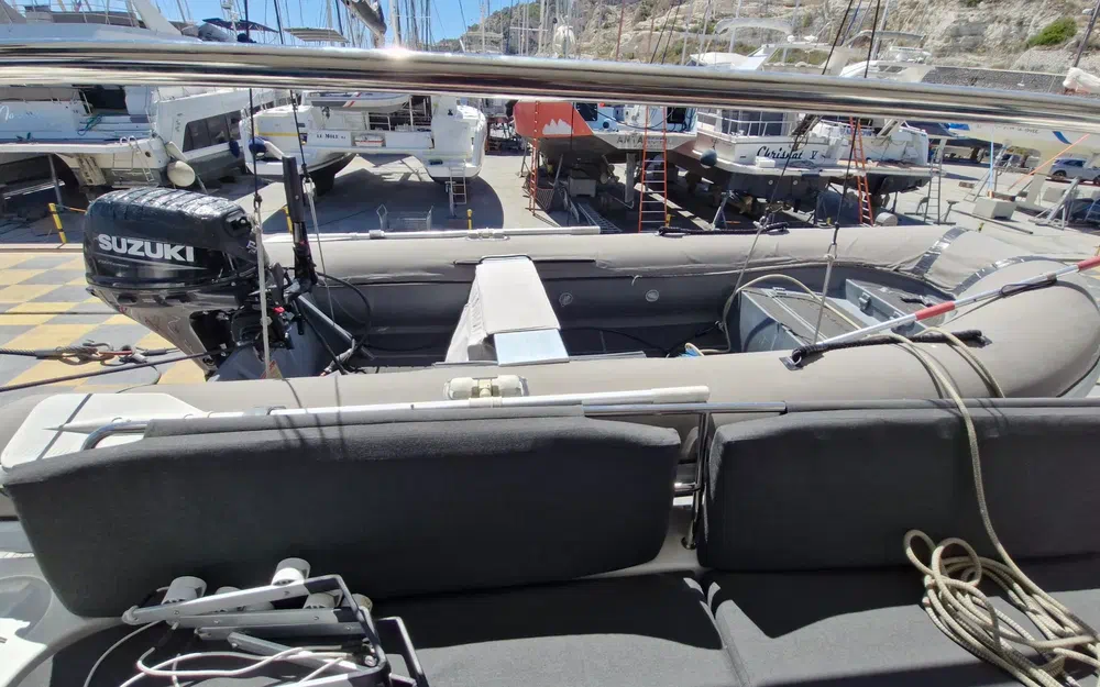 slider 21 Lagoon 46