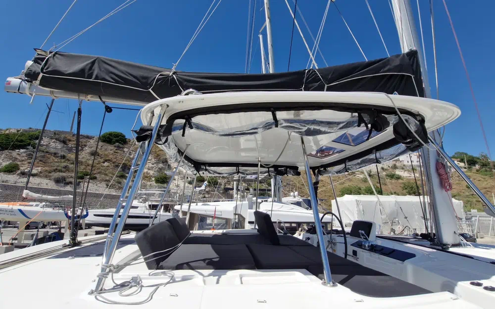 slider 27 Lagoon 46