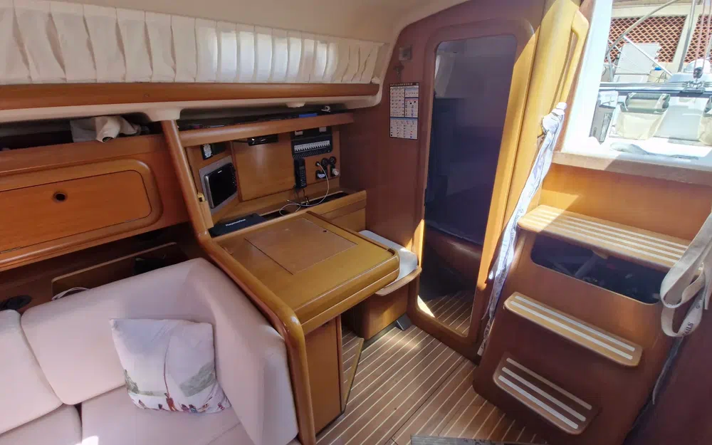 slider 12 Grand Soleil 40