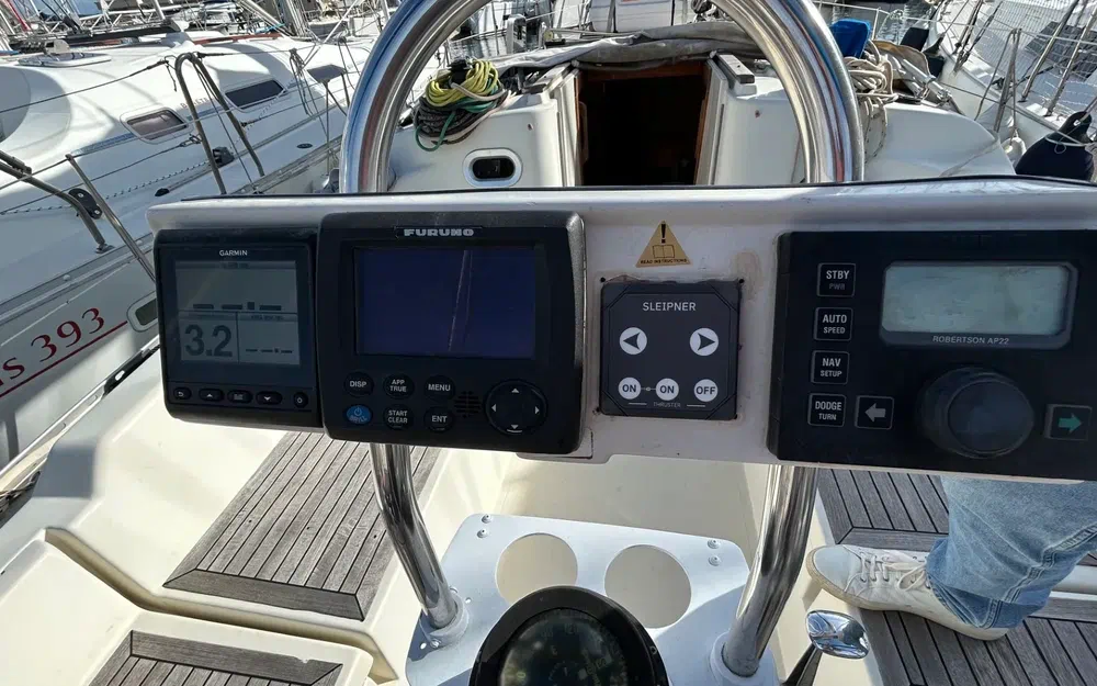 slider 9 Hanse 371