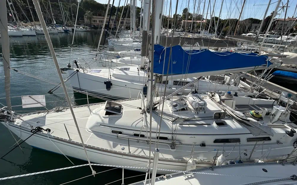 slider 2 Hanse 371