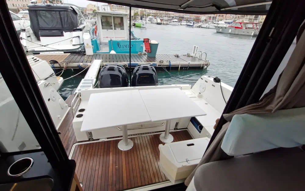 slider 15 Jeanneau Merry Fisher 1095