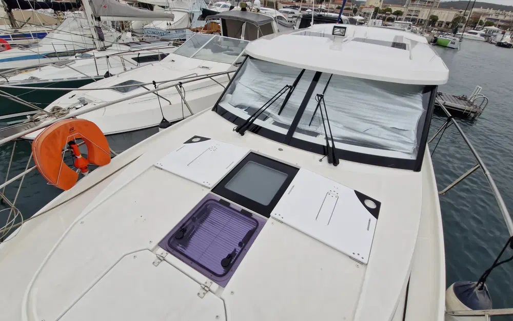 slider 23 Jeanneau Merry Fisher 1095