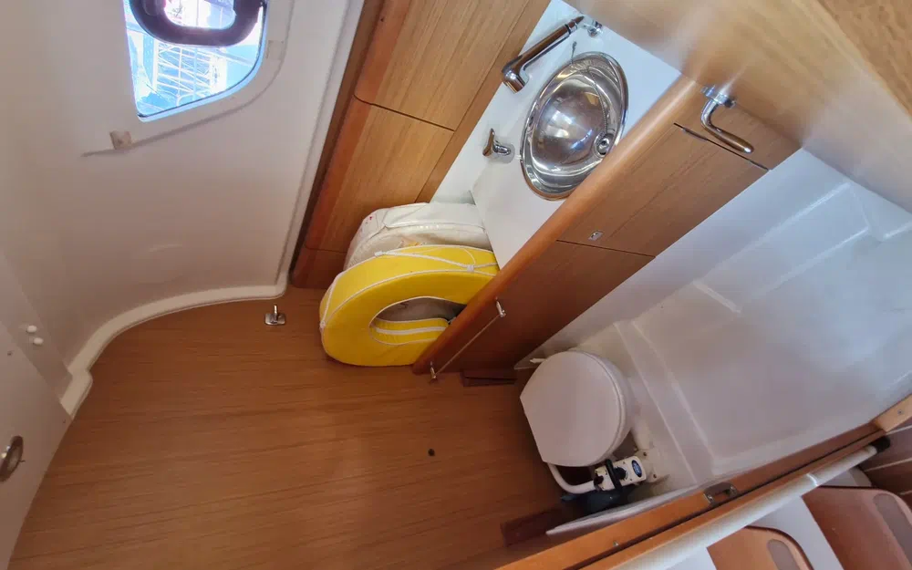 slider 9 Jeanneau Sun Odyssey 30 i