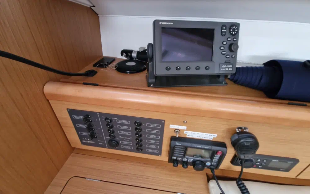 slider 18 Jeanneau Sun Odyssey 30 i