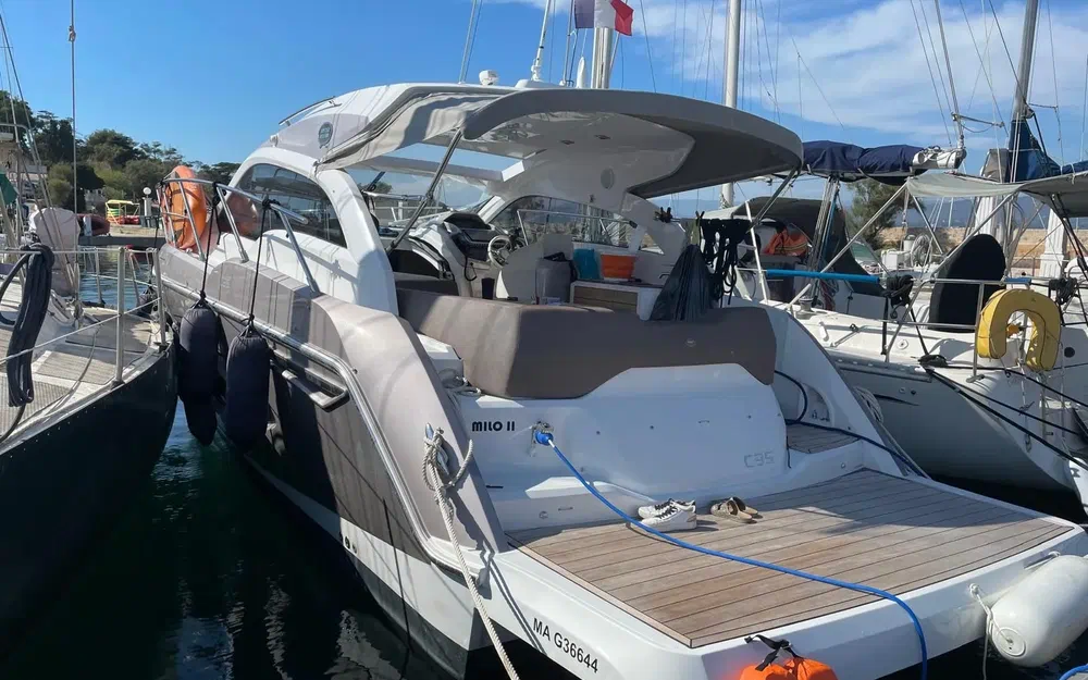 slider 1 Sessa Marine C35